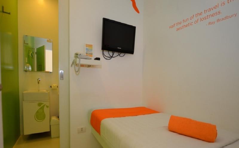 Islands Stay Hotels - Uptown Cebu Exterior photo