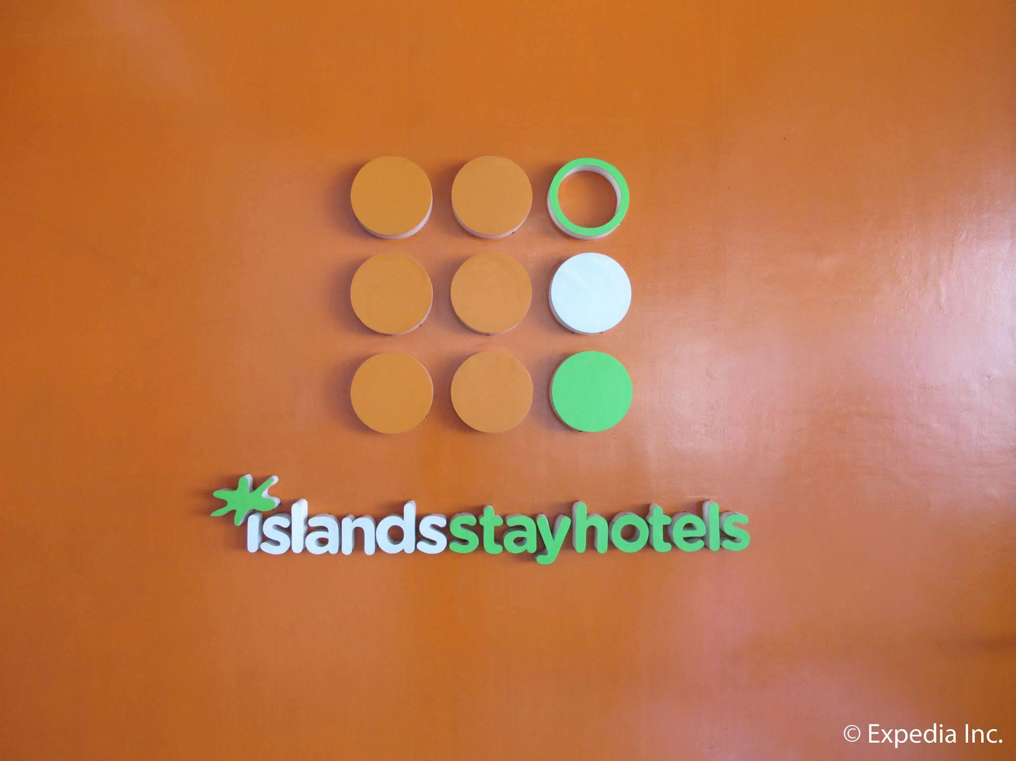 Islands Stay Hotels - Uptown Cebu Exterior photo